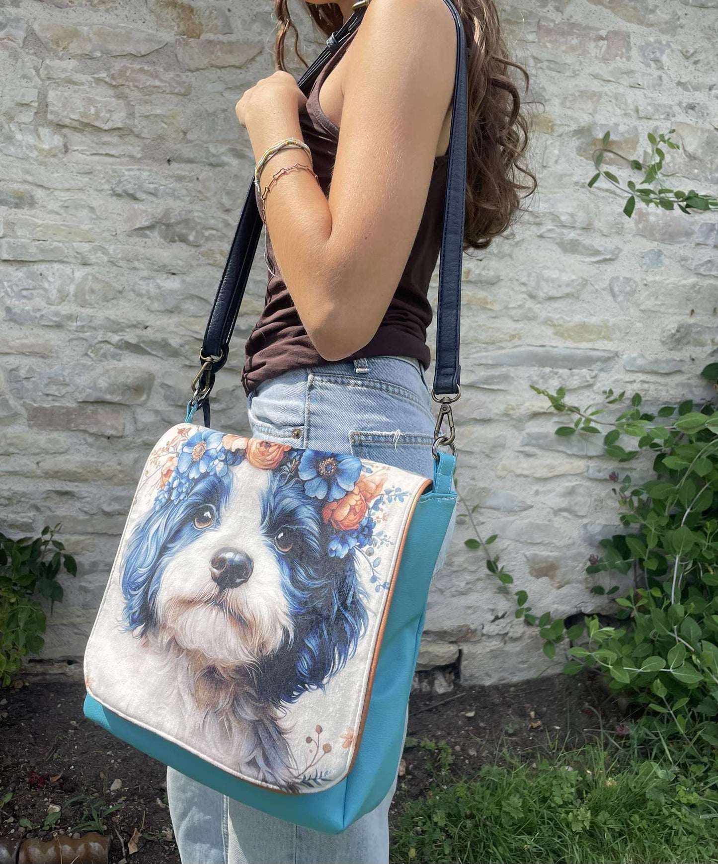 Sac bandoulière réglable en simili cuir